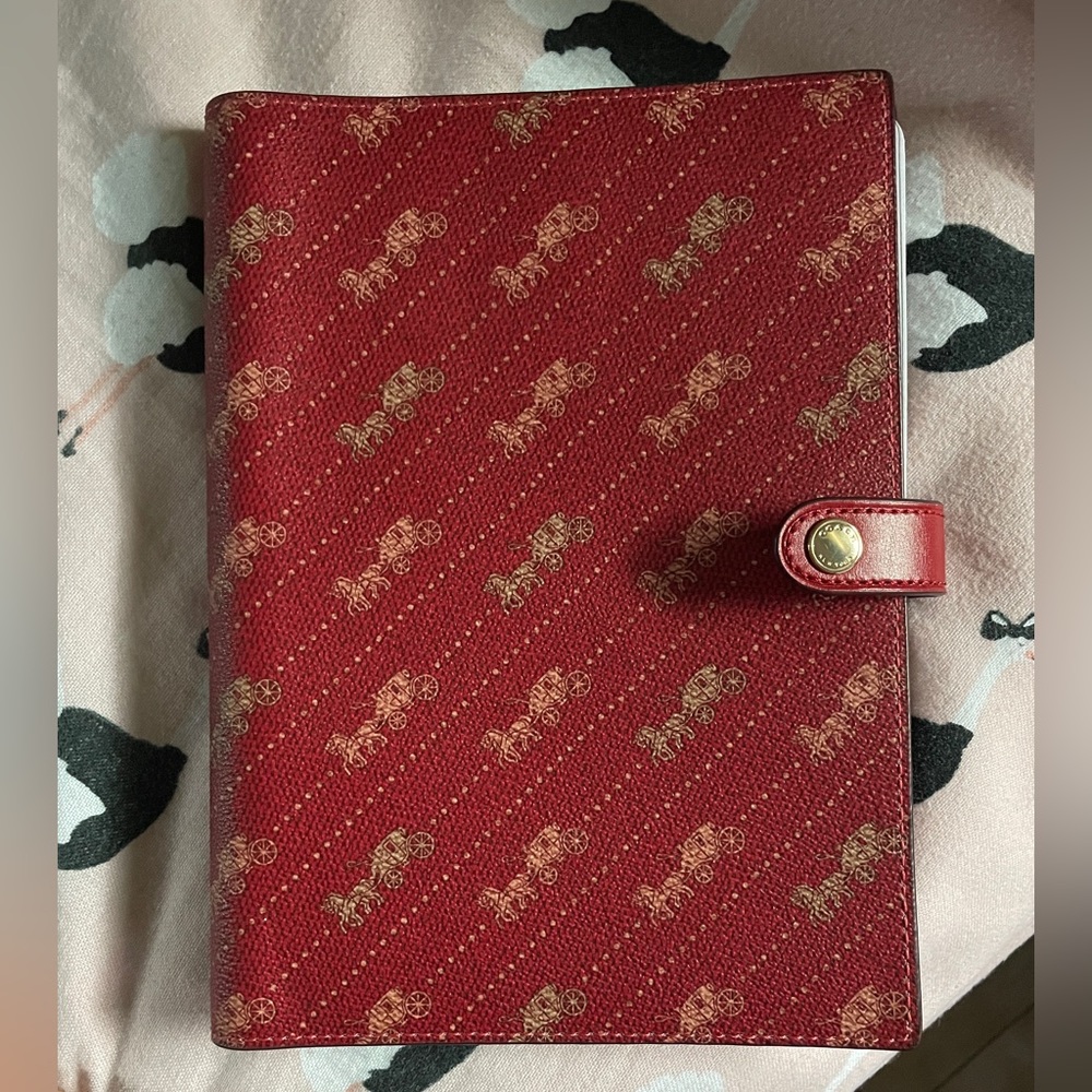 Notebook With Diagonal Horse And Carriage Print